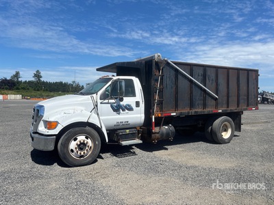2004 Ford F-650 4x2 2-Achs Kipper-Lkw