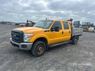 2013 Ford F-250 XL 4x4 Crew Cab Pritsche-Lkw