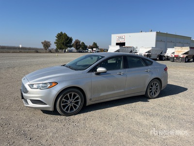 2017 Ford Fusion SE Automobile
