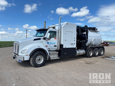 2019 Tornado Global Hydrovacs F4 Eco-Lite on 2019 Kenworth T880 8x6 Camión de Excavación por Aspiración