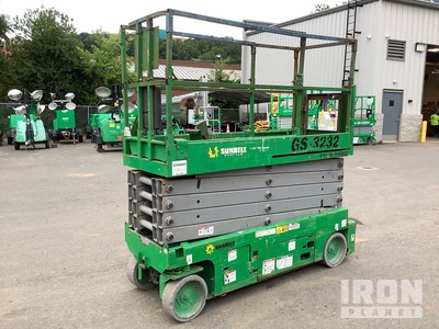 2017 Genie GS3232 Electric Scissor Lift