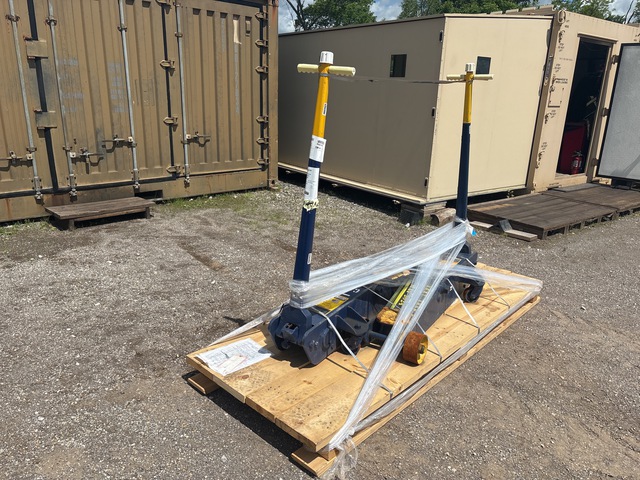 (2) Hein-Werner HW93660 Hydraulic Service Jacks