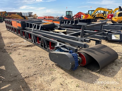 2026 TRIOSTACKER SKW36-60 36 in x 60 ft Portable Radial Stacking Convoyeur (Unused)
