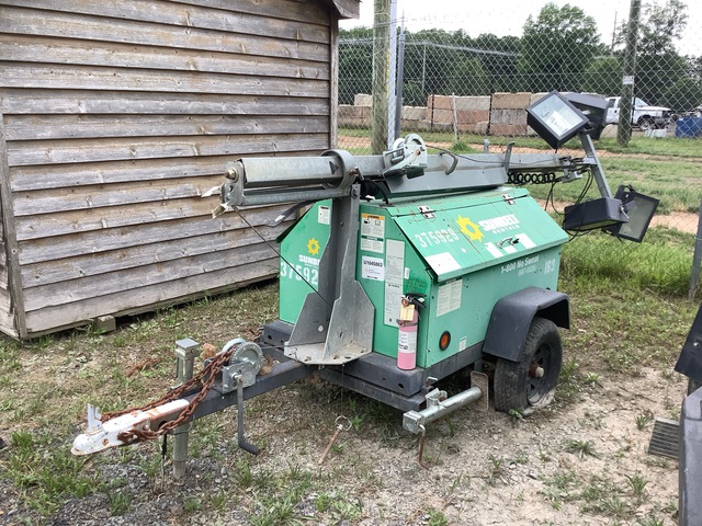 2011 Terex RL4000 6 kW Light Tower