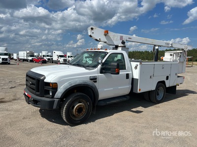 2007 29 ft on 2008 Ford F-450 4x2 高所作業車