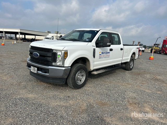 2019 Ford F-250 XL 4x4 Crew Cab Pickup