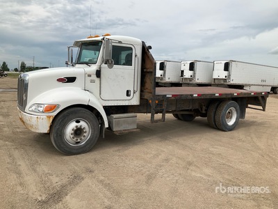 2008 Peterbilt Flatbed Truck