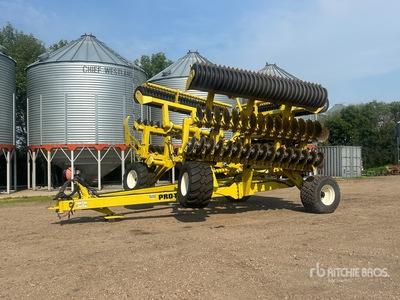 2014 Degelman Pro-Till 40 40 ft High-Speed Disc