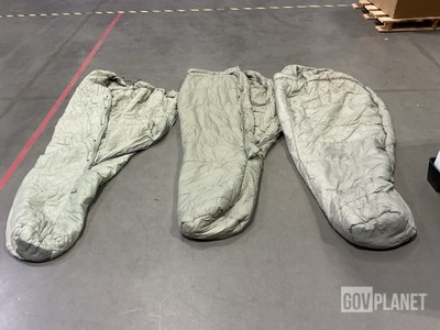 (87) Sleeping Bags