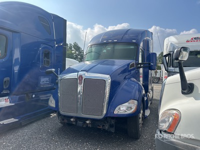 2020 Kenworth T680 6x4 Sleeper Truck Tractor