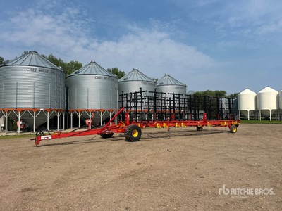 2011 Bourgault 7200 84 ft Harrow