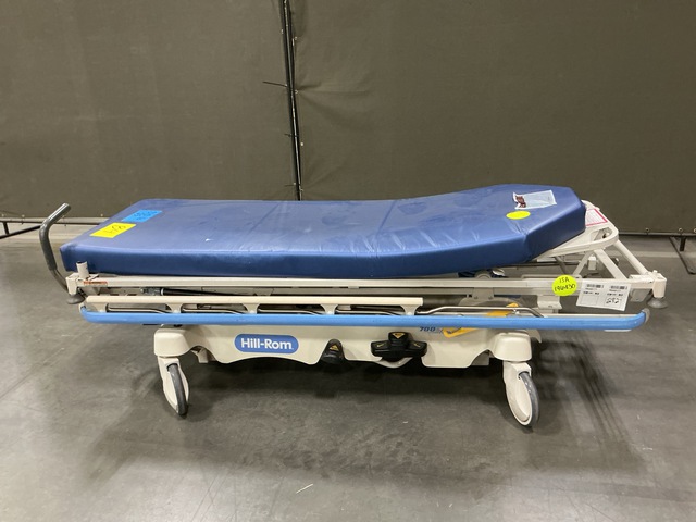 Hill-Rom P8000 Hospital Bed Hill-Rom P8000 Hospital Bed