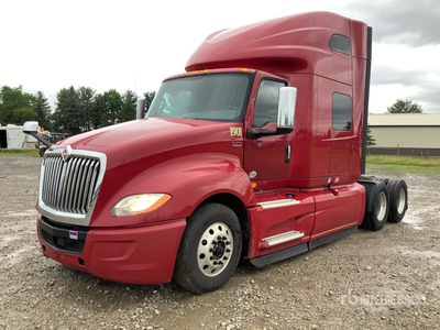 2019 International LT625 6x4 Cabeza Tractora Cabina Dormitorio (Inoperable)
