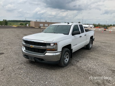 2017 Chevrolet Silverado 1500 4x4 Extended Cab Pickup