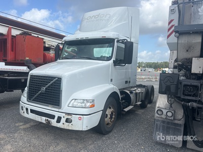 2015 Volvo VNM64T200 6x4 T/A Day Cab Truck Tractor
