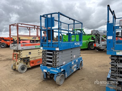 2018 Genie GS-3232 Electric Scissor Lift
