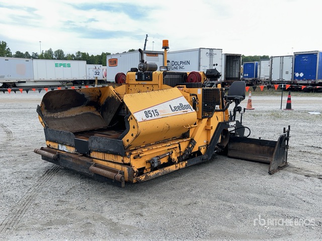 2006 LeeBoy 8515 Track Asphalt Paver