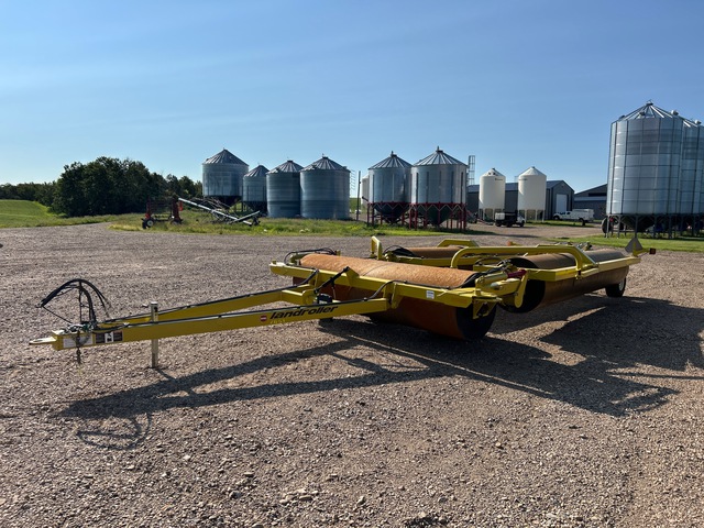 2021 Degelman LR7651 51 ft Land Roller