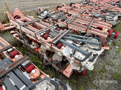 Quantity of (6) Doosan HPT28-2-06 5500 lb Pallet Jack