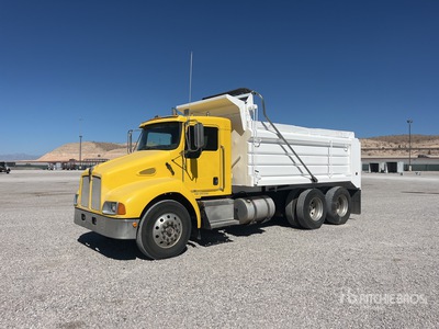 2005 Kenworth T300 6x2 T/A Dump Truck