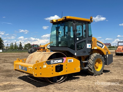 2018 XCMG Smooth Drum Compactor