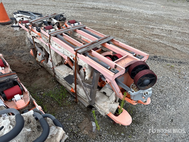 Quantity of (6) Doosan HPT28-2-06 5500 lb Pallet Jack