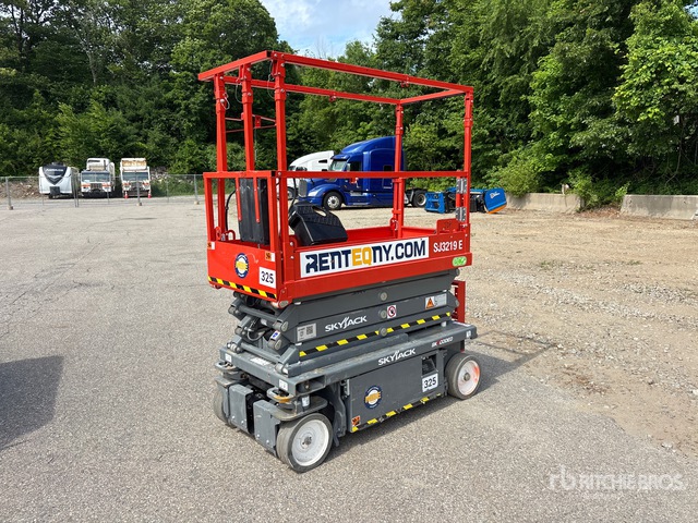 2024 Skyjack SJIII3219 Electric Scissor Lift