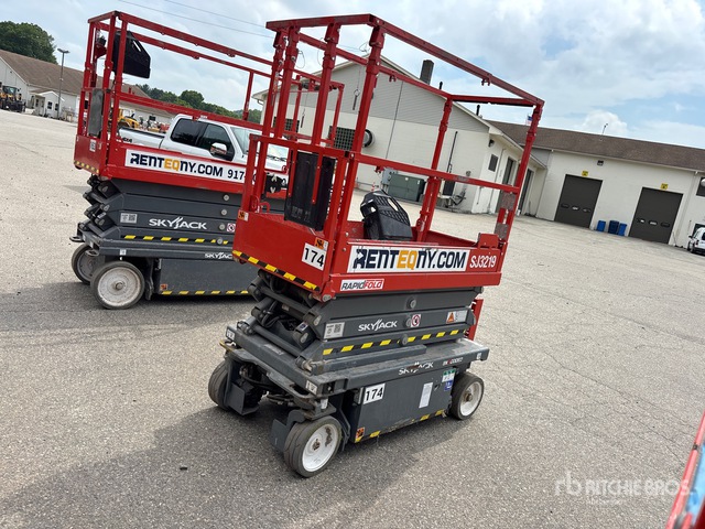 2023 Skyjack SJIII3219 Electric Scissor Lift