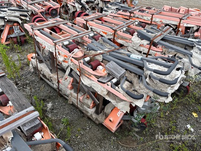 Quantity of (6) Doosan HPT28-2-06 5500 lb Pallet Jack