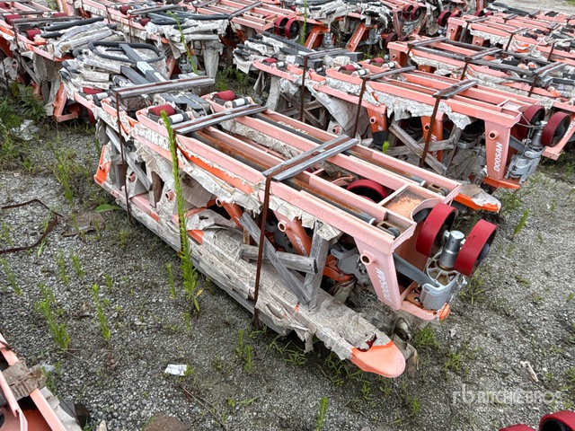 Quantity of (6) Doosan HPT28-2-06 5500 lb Pallet Jack