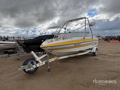 2007 Glastron GT205 20 ft Bowrider Boat