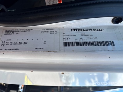 2018 International 7600 6x4 Rollback Truck