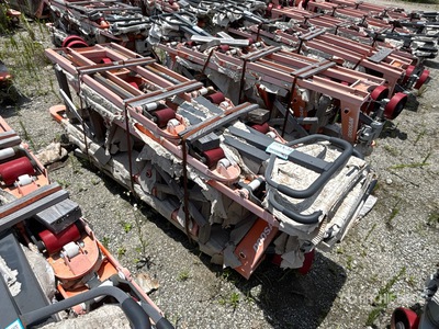 Quantity of (6) Doosan HPT28-2-06 5500 lb Pallet Jack