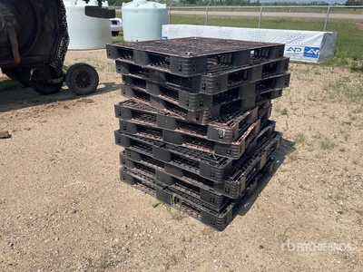 Quantity of (10) Plastic Pallets