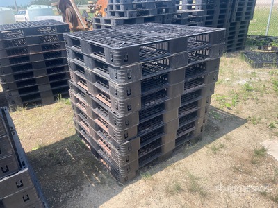 Quantity of (10) Plastic Pallets