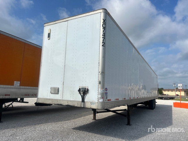 2018 Utility 57 ft T/A Van Trailer