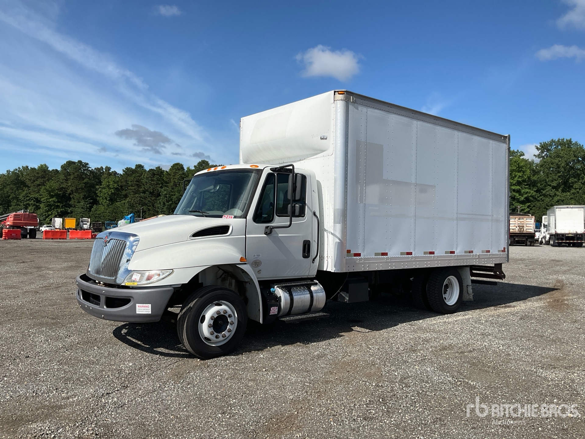 2019 International 4300 4x2 Van Truck