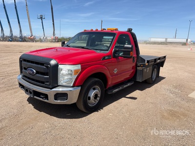 2015 Ford F-350 XL 4x2 Flatbed Truck