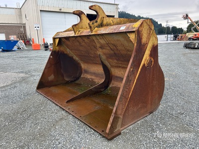 Murray Latta 120 in Sand Excavator Bucket - Fits Cat 345