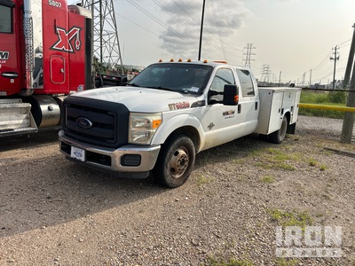 2014 Ford F-350 XL 4x2 Crew Cab Utility Truck (Inoperable)