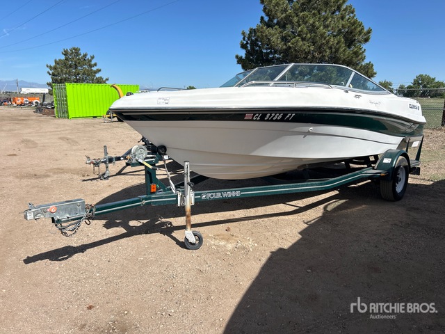 2000 Four Winns D018190 15 ft S/A Boat Trailer