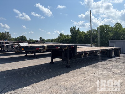 2001 Fontaine 48 ft T/A Spread Axle Single Drop Step Deck Trailer