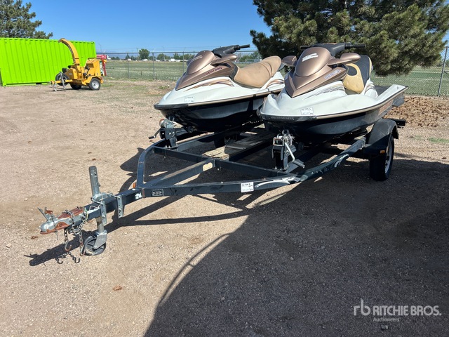2002 Yacht Club WC220C 10 ft S/A Boat Trailer