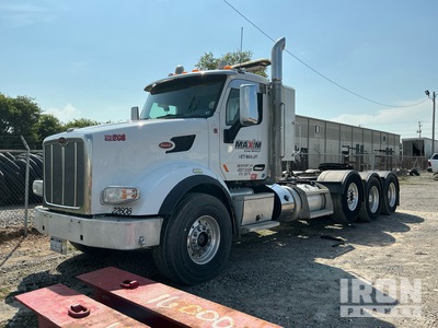 2016 Peterbilt 567 8x4 Tri/A Day Cab Truck Tractor