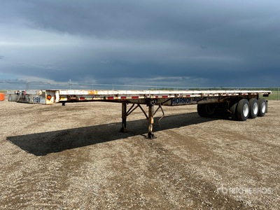 1981 Fruehauf 45 ft Tri/A Flatbed Trailer