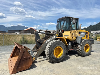 Komatsu WA250PZ-6 Chargeuse sur roues