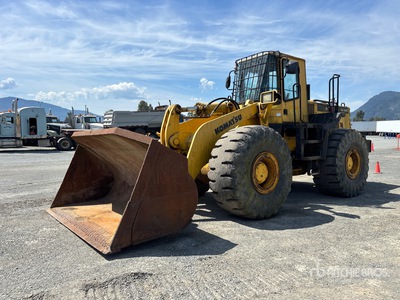1998 Komatsu WA420-3MC Chargeuse sur roues (Inoperable)