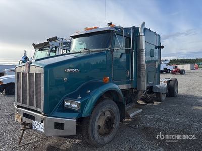 2001 Kenworth T800 6x4 Sleeper T/A Dump Truck (Inoperable)