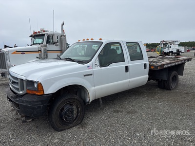2000 Ford F-450 XL 4x4 Crew Cab Flatbed Truck (Inoperable)