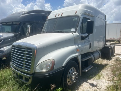 2019 Freightliner Cascadia 6x4 Ciągnik siodłowy T/A z kabiną sypialną